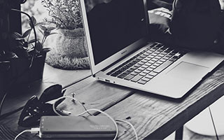 十二生肖相关骗局复盘：他们最爱利用的心理是权威崇拜：越快看懂越安全